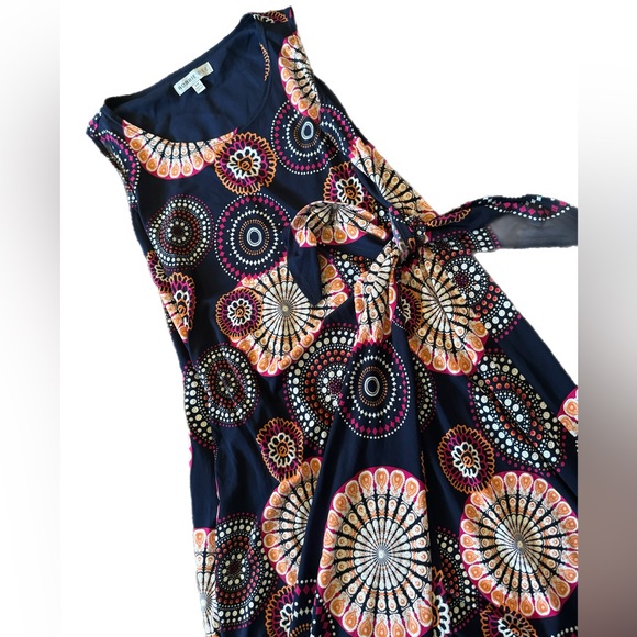 Fairly new beautiful slip over dress lightly used ties at the waist - Picture 1 of 3